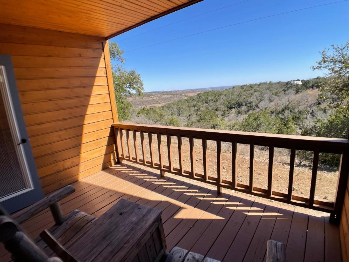 Walnut Canyon Cabins Φρέντερικσμπεργκ Εξωτερικό φωτογραφία